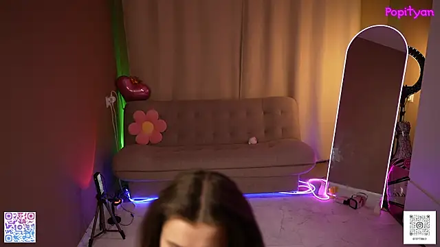 popityan1 webcam