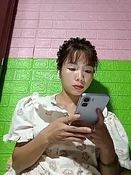 AmyLinee01 webcam