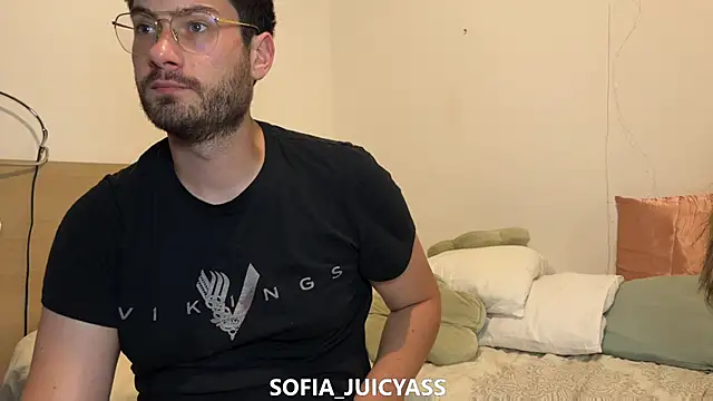 Sofia_JuicyAss webcam