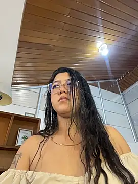 Chloe_Thomsoon_ webcam