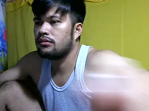 HairyHottestpinoyHandsome webcam