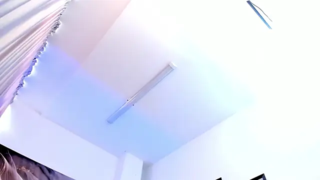 Tommas_Jhonson webcam