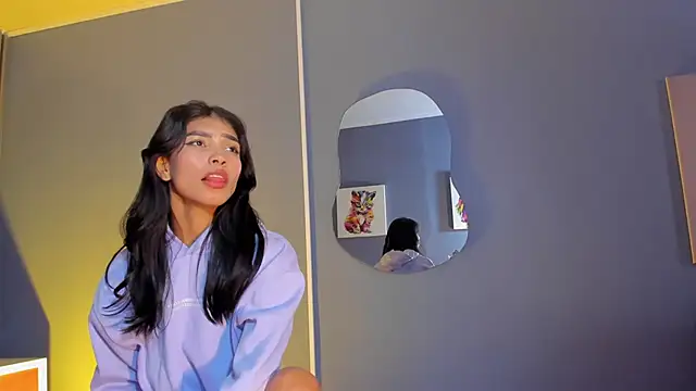 LauraAristizabal webcam