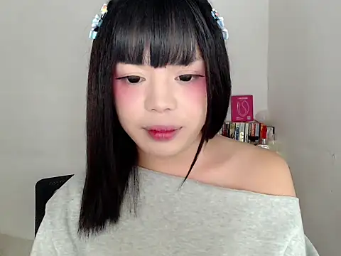 Kellyette - Trans webcam sex chat