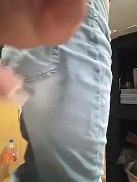 MissNyraSecret webcam