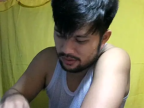 HairyHottestpinoyHandsome webcam