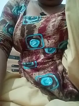 Menka_cut34 webcam
