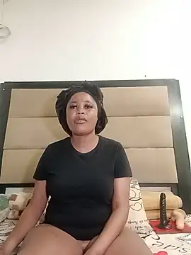 SpicyKittyxxx webcam