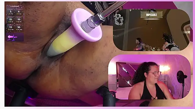 MhiaRey webcam