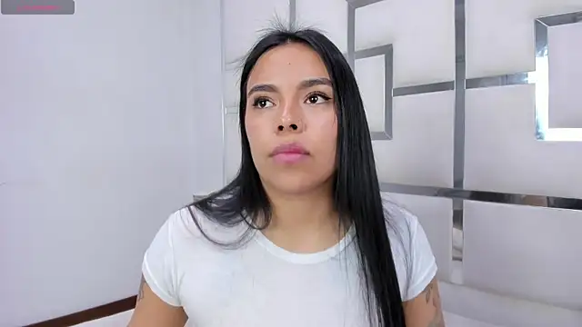 ZoeWan69 webcam
