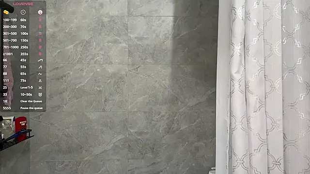 Ur_neighbor_Kira webcam
