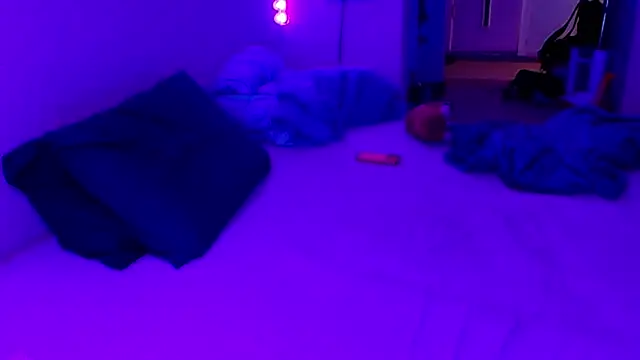 baphomet_from_ice webcam