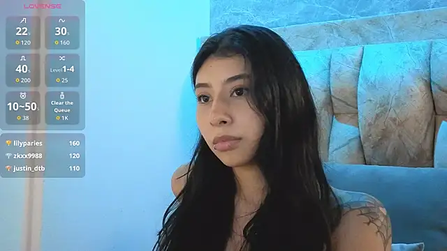chloe_bluee_ webcam