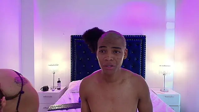 Cristal_and_luke webcam