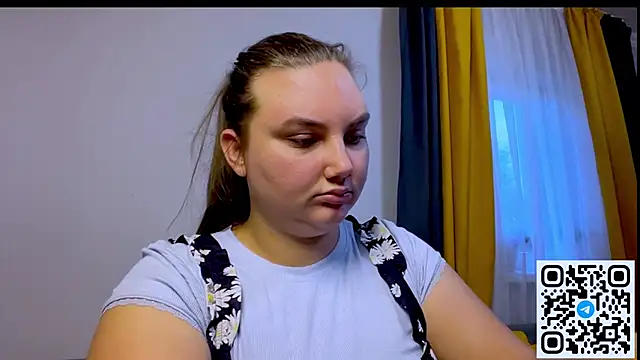 Dreamyblushfairy webcam