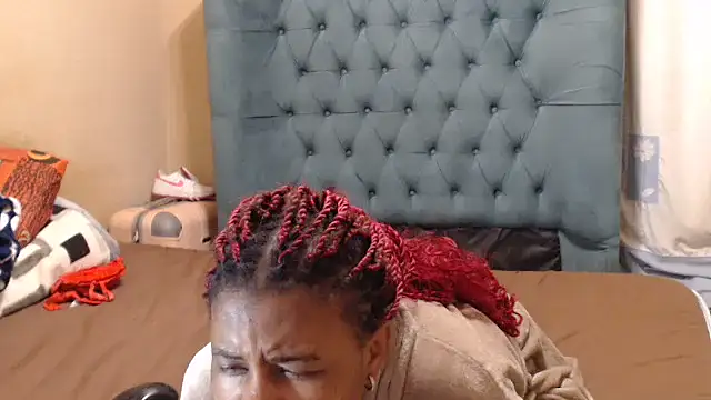 EbonyEssence webcam