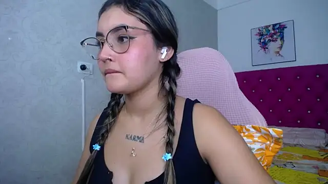 kathe-mills235 webcam