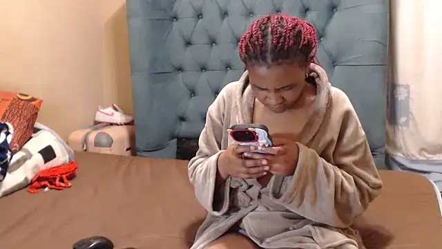 EbonyEssence webcam