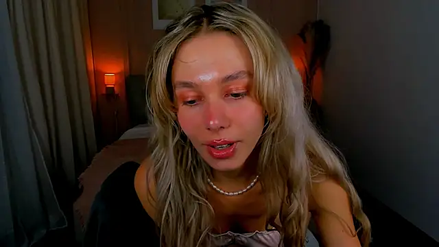 LuluAlis webcam