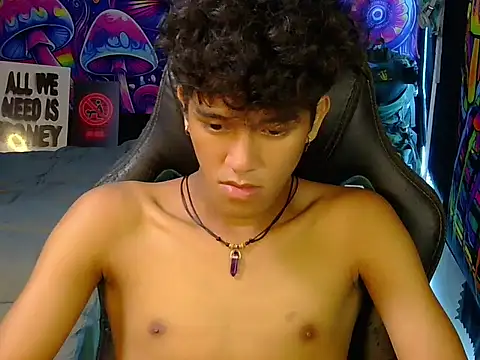 hugekenbigcock webcam