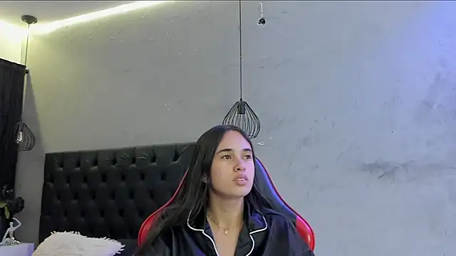 alice__susan webcam