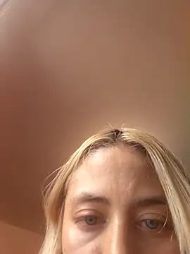sofigirlgold webcam