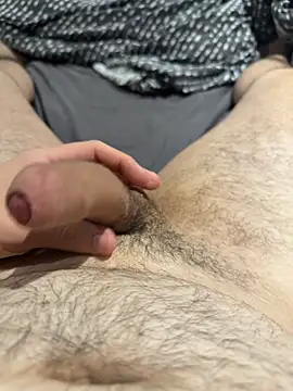 cheekyliljerker2 webcam