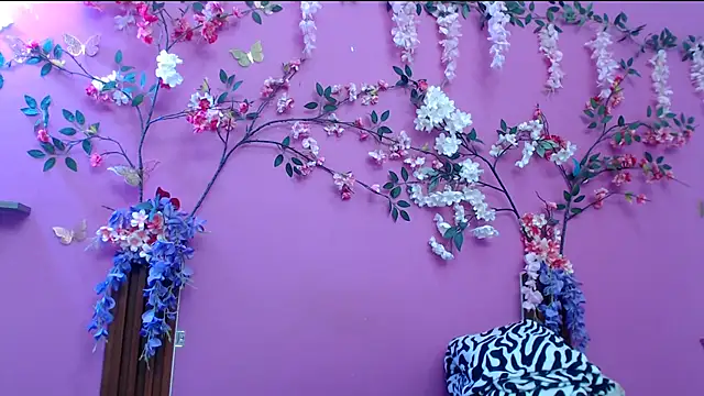 skinnysofia18 webcam