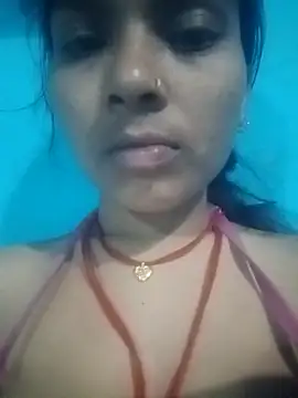 Cute_Arushi webcam