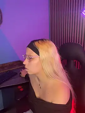Aliss_Taylor1 webcam