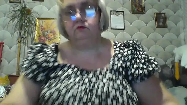 MarinaFarina53 webcam