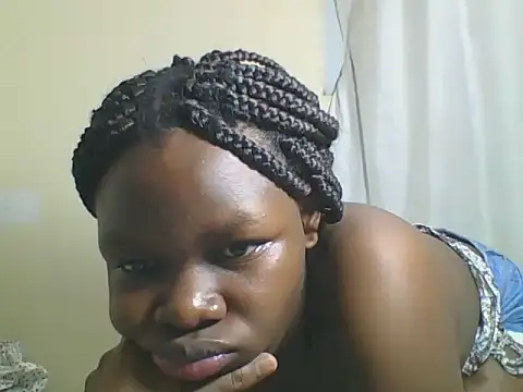 Sweetgal2025 webcam