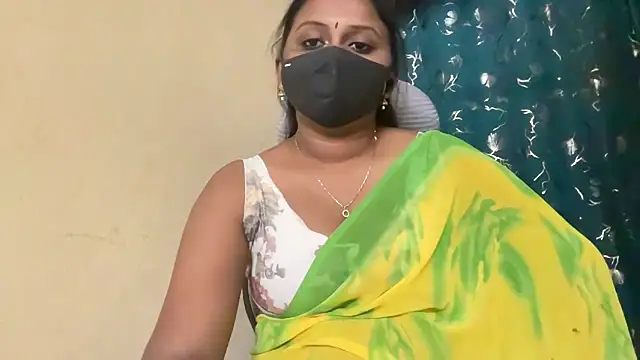 Tanuja-Sexy webcam