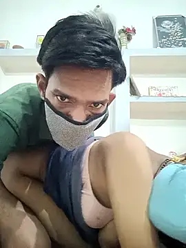 sanskari_sis webcam