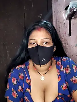Hotcouplepriya webcam