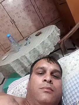 indiandesivillegeboy webcam