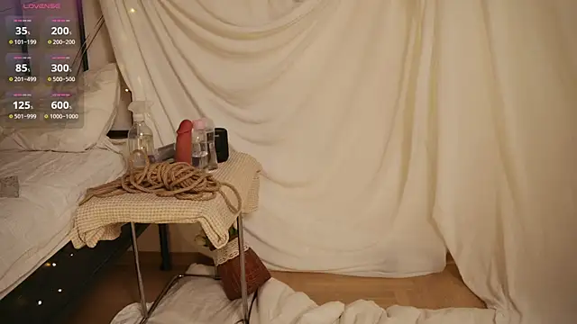 Riri_kikki webcam