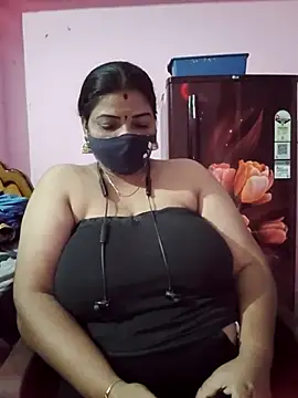 tamil_lathikaaa webcam