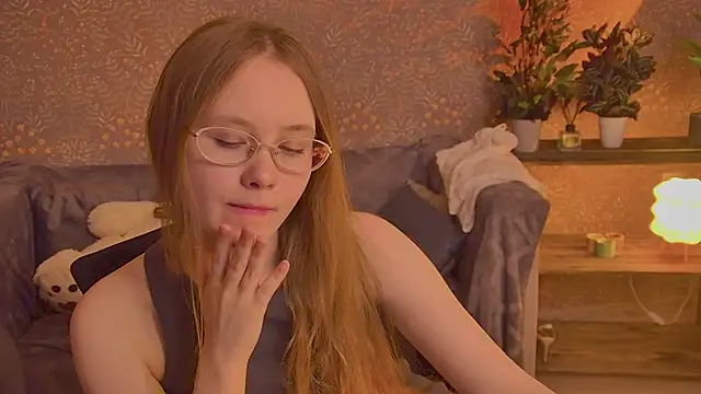 FloraLarsson webcam