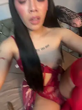 DanikaLovve webcam