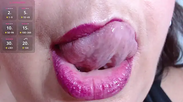 Kerly_Doll webcam