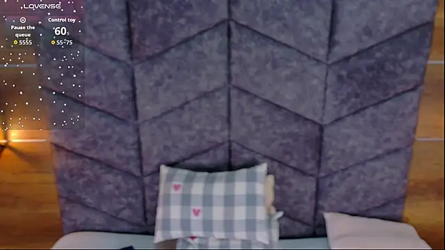 AnnieRouse__ webcam