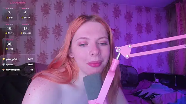 Cutie_Bambi webcam
