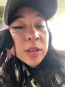 Celeste_Bauman webcam