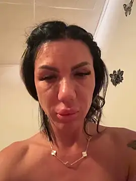 SelineVelvet webcam