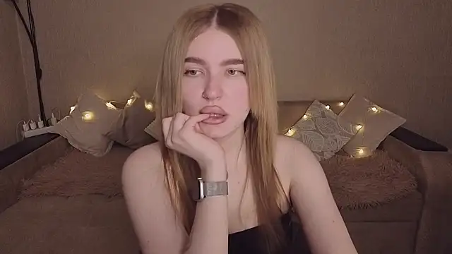 ViolettaLopez webcam