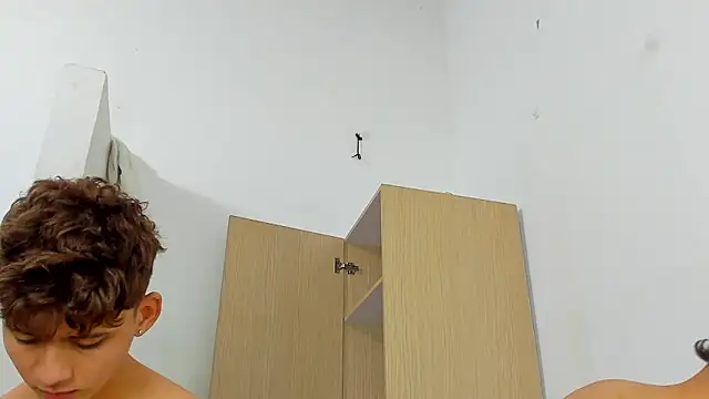 willy_sexxx18 live cam