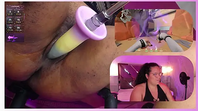 MhiaRey webcam