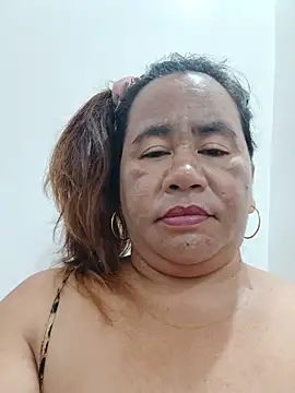 babyloves69 live cam