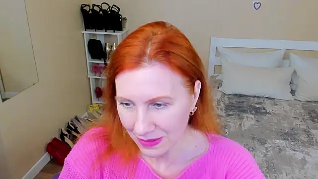 FoxySophia webcam